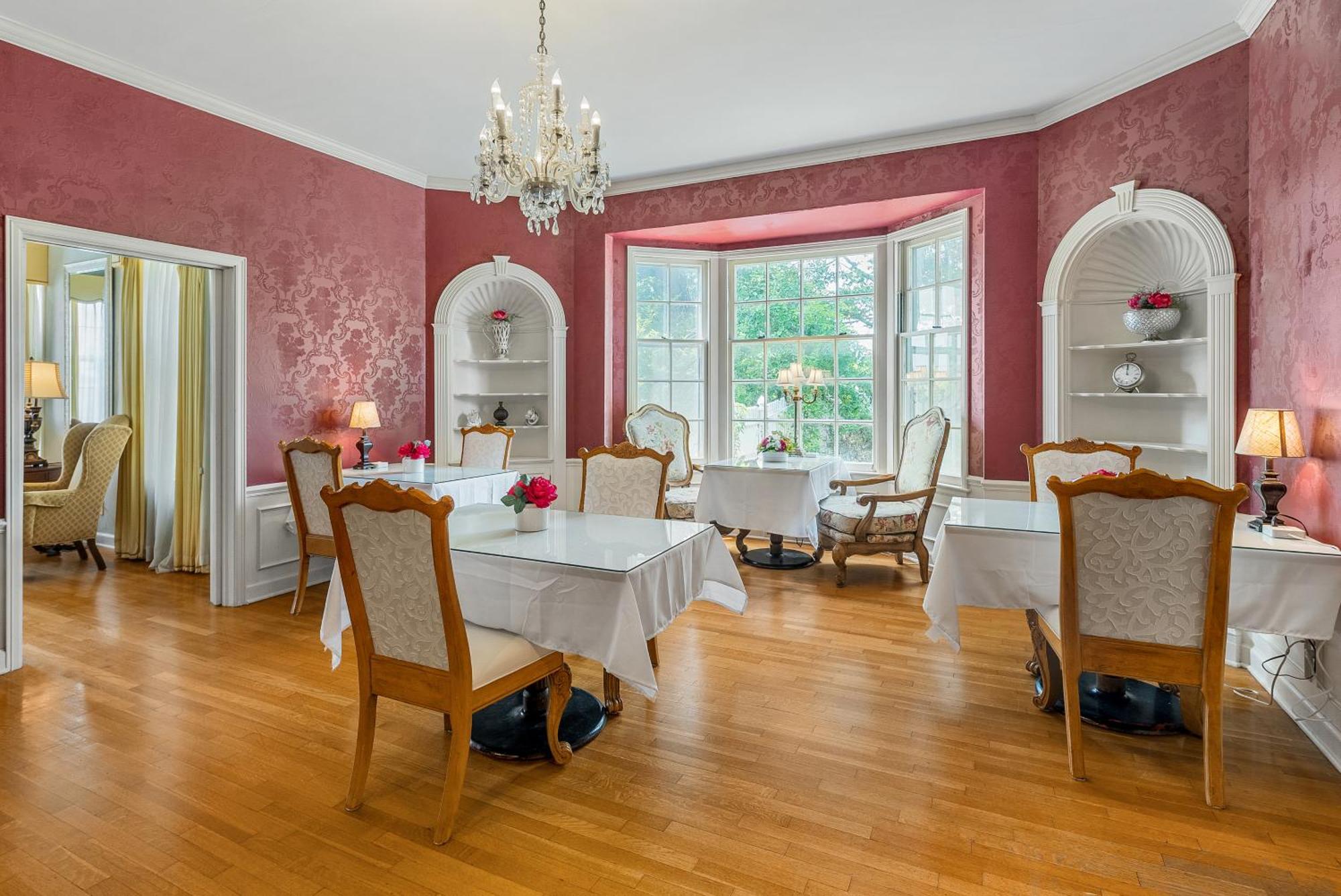 Beland Mansion-Treasured Mist Suite! Fort Smith Extérieur photo